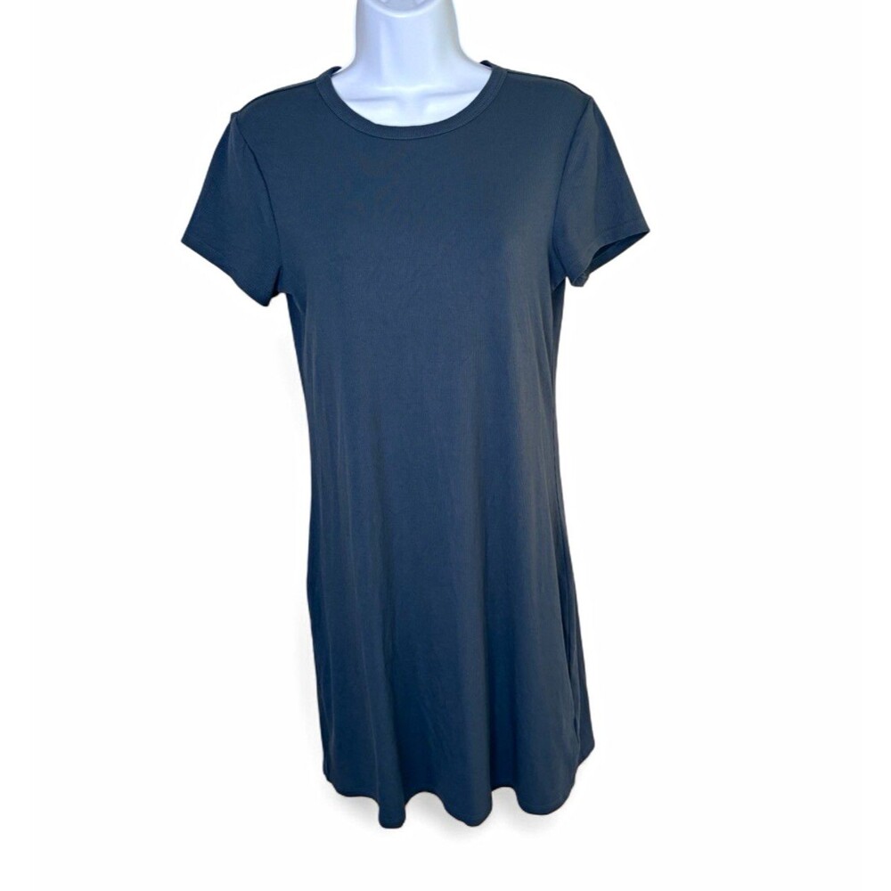 Athleta Ribbed Essential Tee Shift Dress Size Medium Gray Blue Short Sleeve